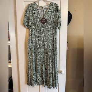 Ava & Viv Floral Midi Dress